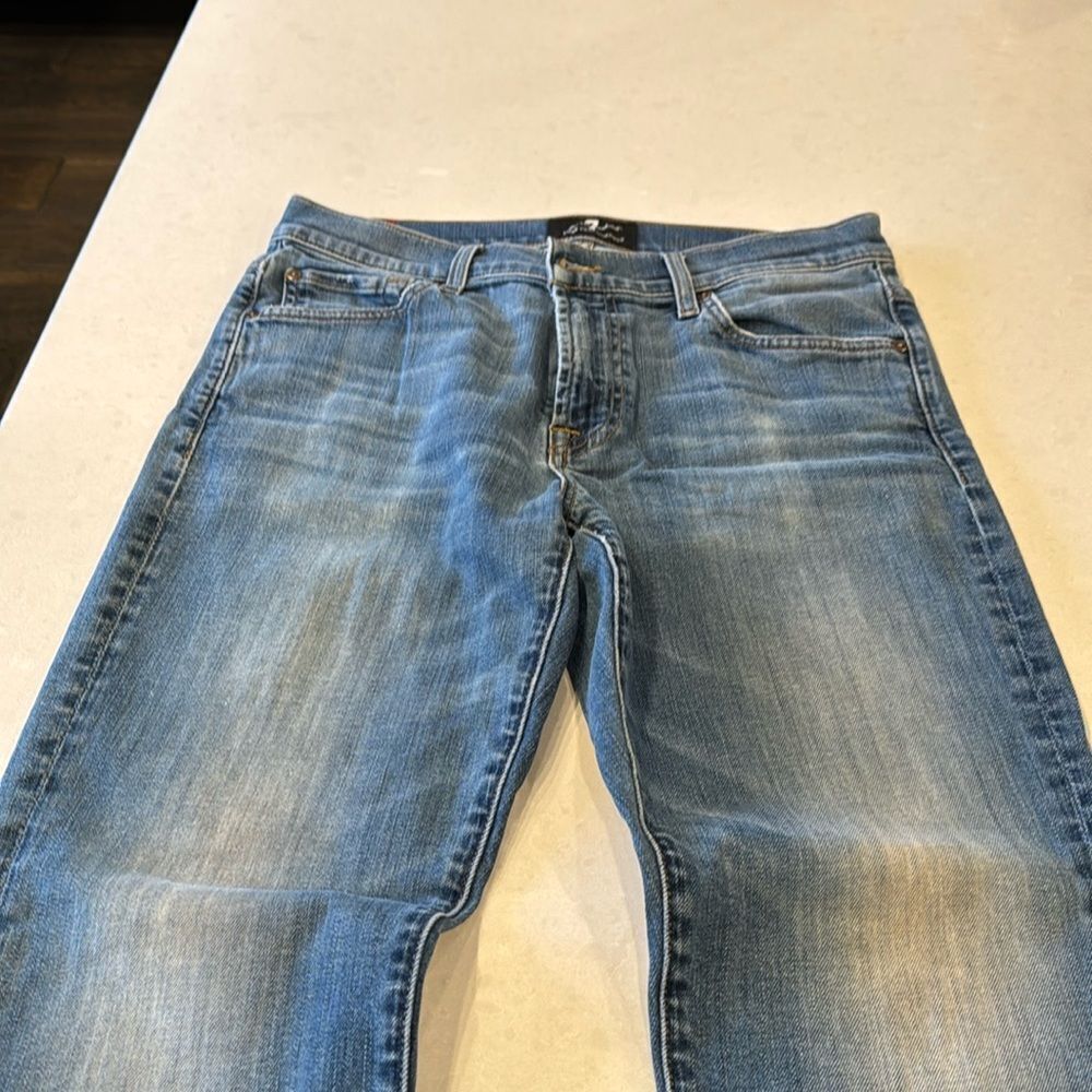 7 for all mankind women’s jeans slimmy 31, nice stretch to fabric, I like fade.